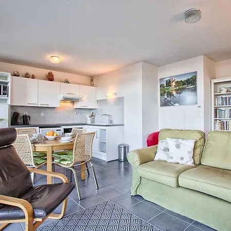 Apartamento 2 Avec Double Terrasse à - Fr-1-788-96 Merville-Franceville-Plage